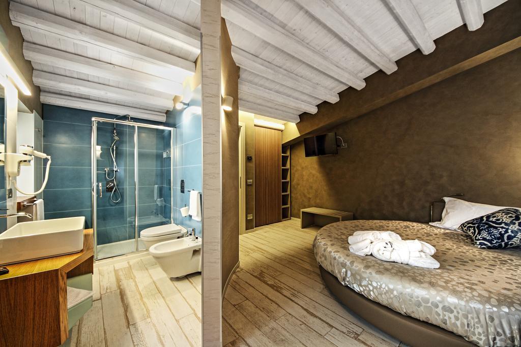 Notti O' Tunn Luxury Rooms In Centro Geraci Siculo المظهر الخارجي الصورة