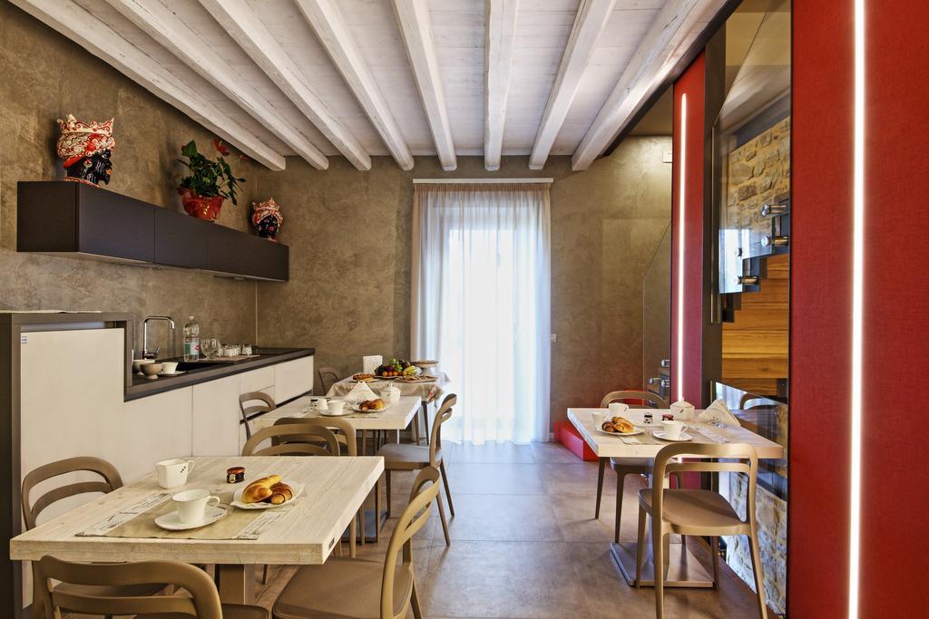 Notti O' Tunn Luxury Rooms In Centro Geraci Siculo المظهر الخارجي الصورة